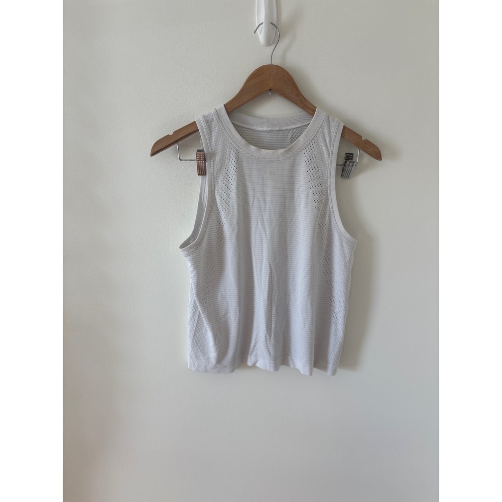 Lululemon Breeze By Muscle Tank Size 6